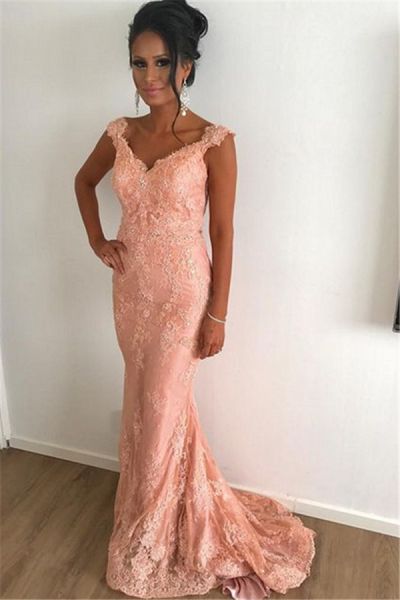 Column Straps Sleeveless Sweep / Brush Train Evening Gown With Lace