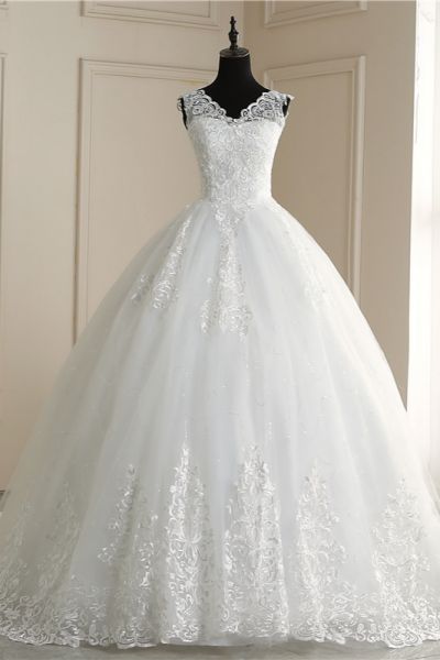 A-line V-neck Sleeveless Floor-length Tulle Bridal Attire With Lace