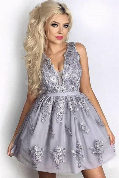 A-line V-neck Sleeveless Mini Homecoming Dress With Appliques