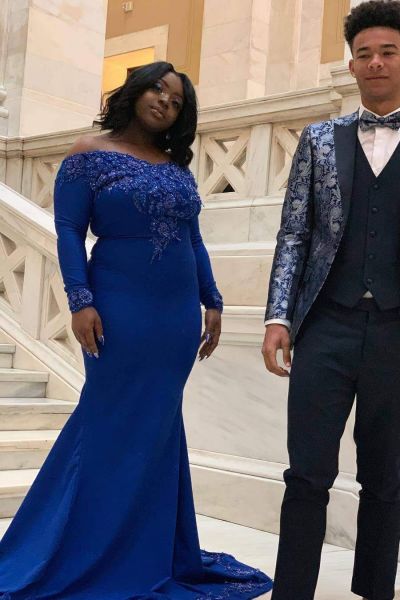 Plus Size Off-the-shoulder Mermaid Prom Dress with Long Sleeves and Lace Appliques