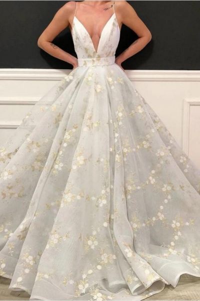 A-line Plunging Neckline Sleeveless Floor-length Tulle Evening Gown With Lace