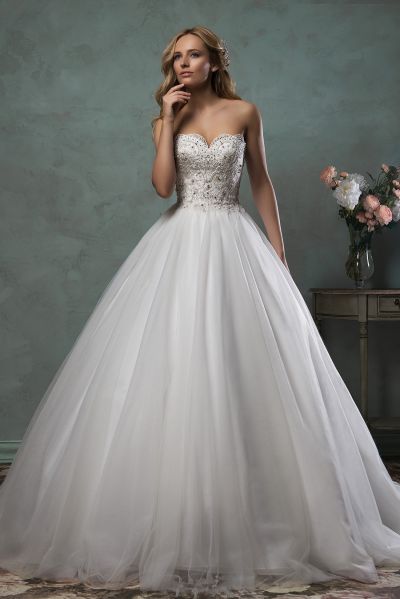 Sweetheart Neck Sleeveless Court Train Wedding Gown With Beading