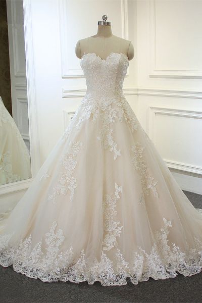 A-line Strapless Sweetheart Neck Sleeveless Floor-length Tulle Wedding Dress With Lace