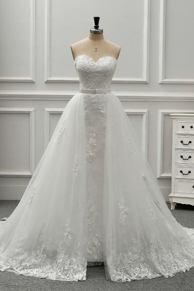 A-line Strapless Sweetheart Neck Sleeveless Floor-length Tulle Bridal Dress With Appliques