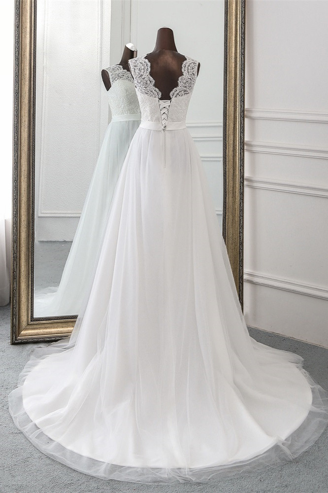 A-line Jewel Neck Sleeveless Floor-length Tulle Wedding Dress With Lace 2