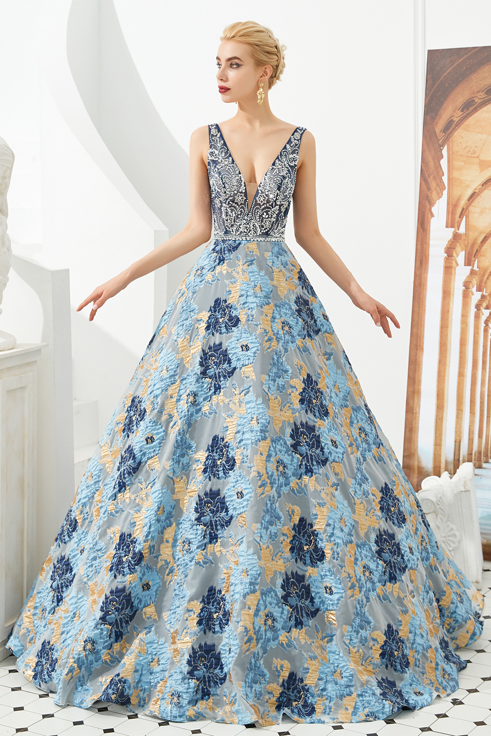 Plunging Neckline Sleeveless Sweep / Brush Train Satin Evening Dress With Beading 5
