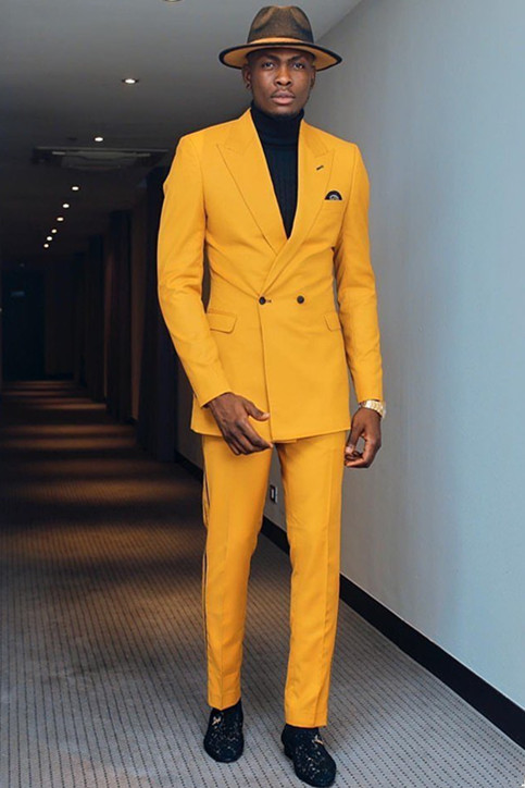 Yellow Peaked Lapel Double Breasted Men Suit 2