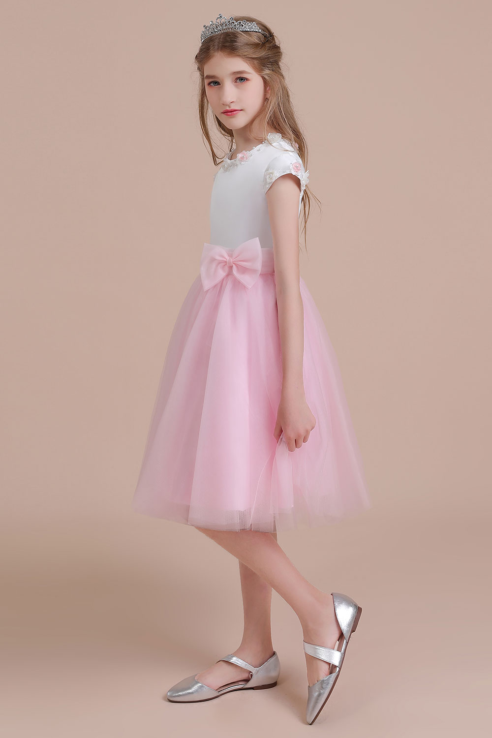 A-line Jewel Neck Short Sleeves Knee-length Satin Flower Girl Dress With Bow 3