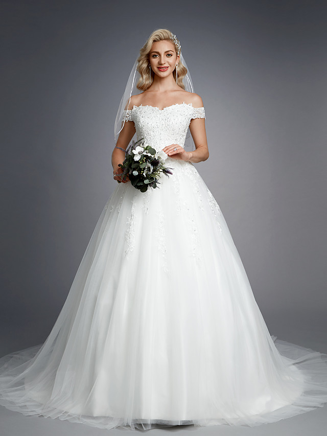 Ball Gown Short Sleeves Court Train Tulle Bridal Gown With Lace 5