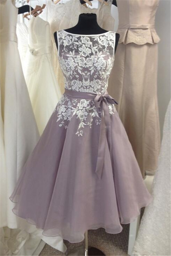 A-line Bateau Neck Sleeveless Tea-length Organza Bridesmaid Outfit With Lace 2