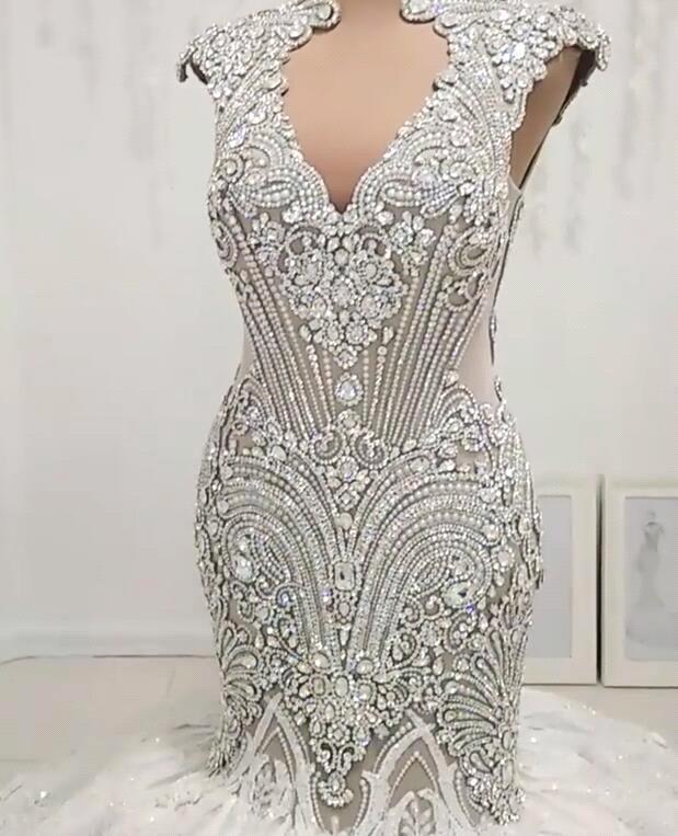 Mermaid V-neck Sleeveless Floor-length Stretch Satin Wedding Gown With Beading 2