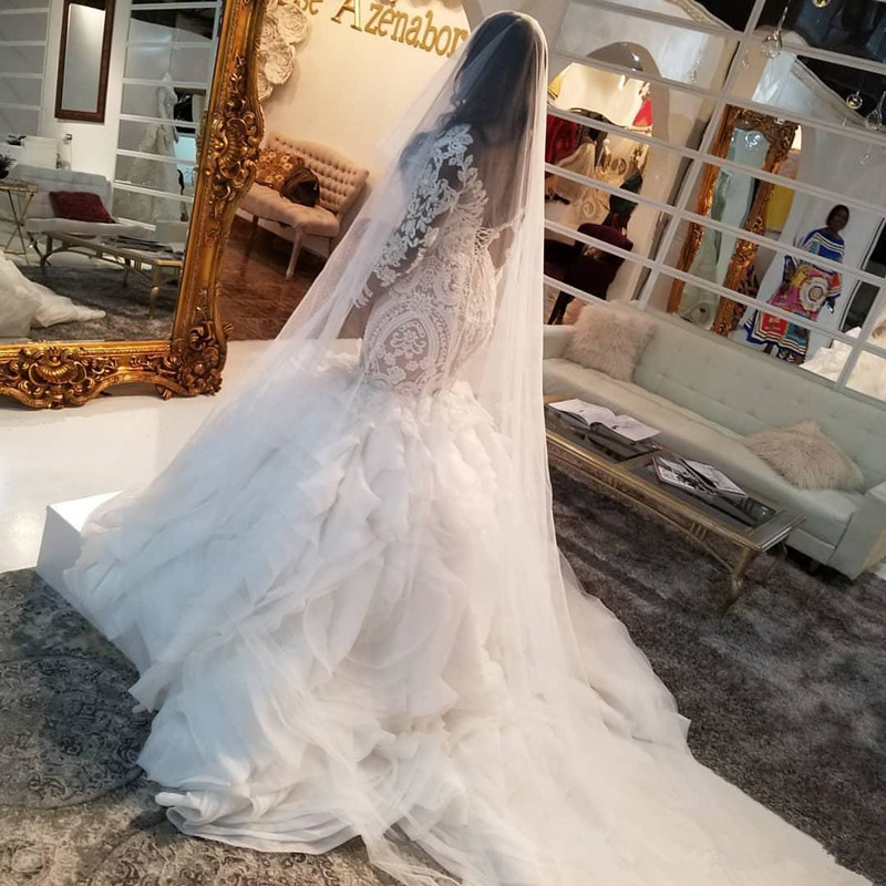 Mermaid Scoop Neck Sweep / Brush Train Tulle Wedding Gown With Lace 4