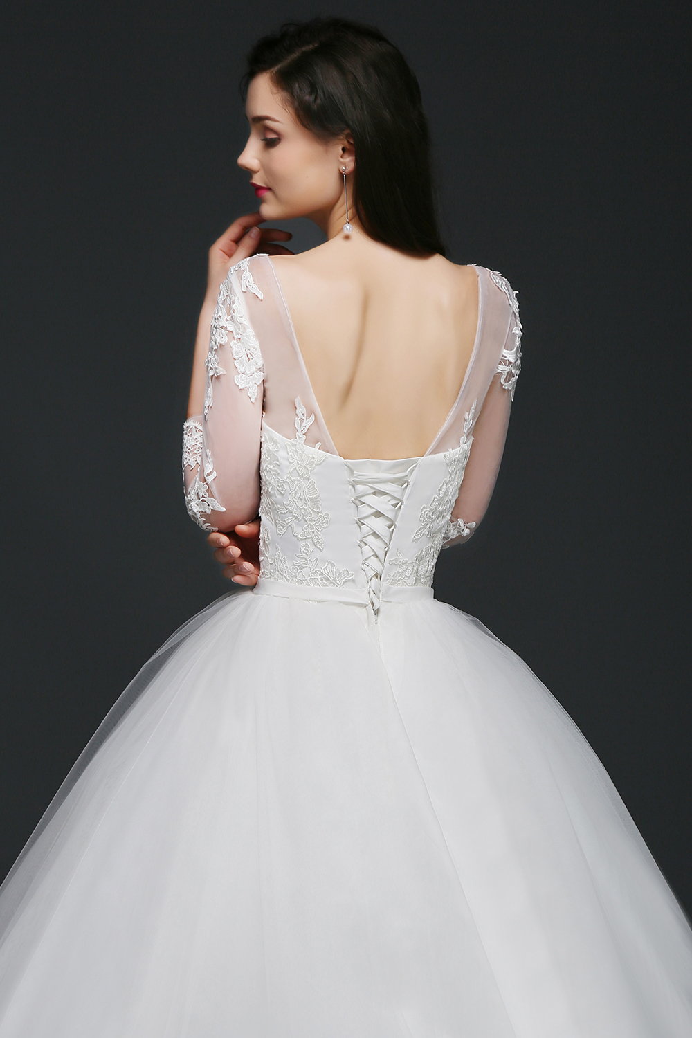 Ball Gown Scoop Neck 3/4-Length Sleeves Sweep / Brush Train Tulle Wedding Gown With Lace 5
