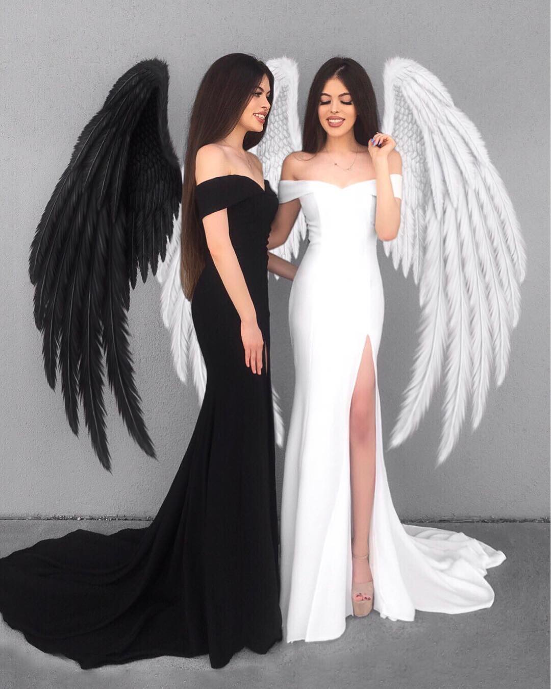 Column Off-the-shoulder Sleeveless Evening Dress With Court Train 2