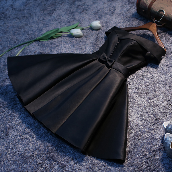 A-line Off-the-shoulder Sleeveless Mini Homecoming Dress 2