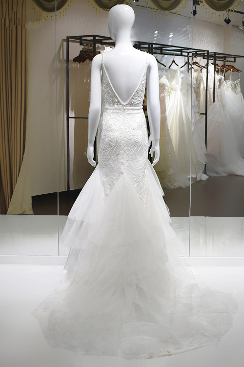 Mermaid Spaghetti Straps V-neck Sleeveless Floor-length Tulle Bridal Attire With Beading 2