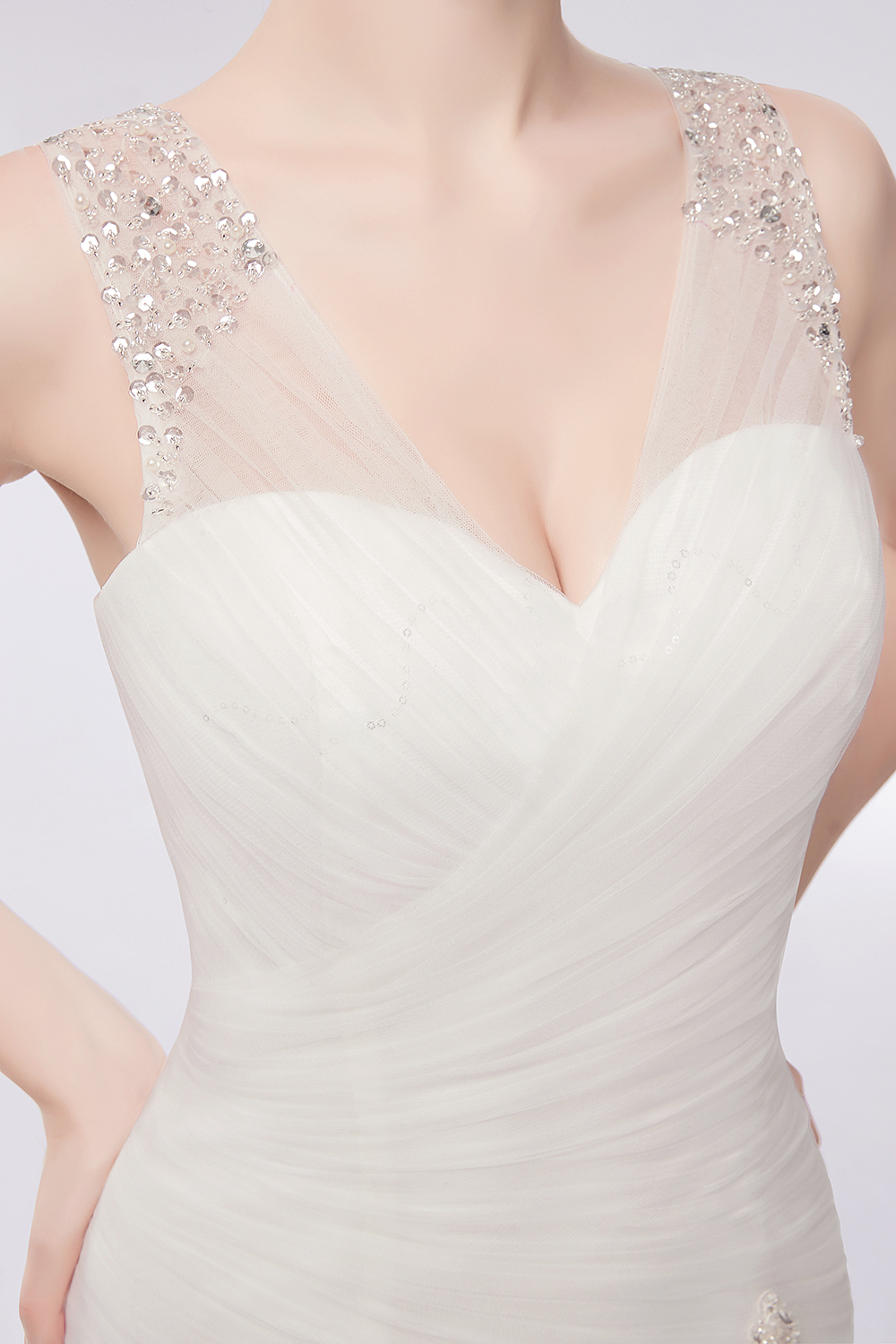 Mermaid V-neck Sleeveless Court Train Tulle Bridal Gown With Crystal 3