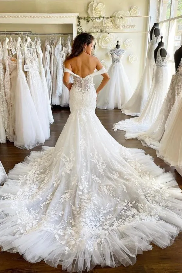 3D Floral Applique Mermaid Wedding Dress with Dropped Sleeves 2