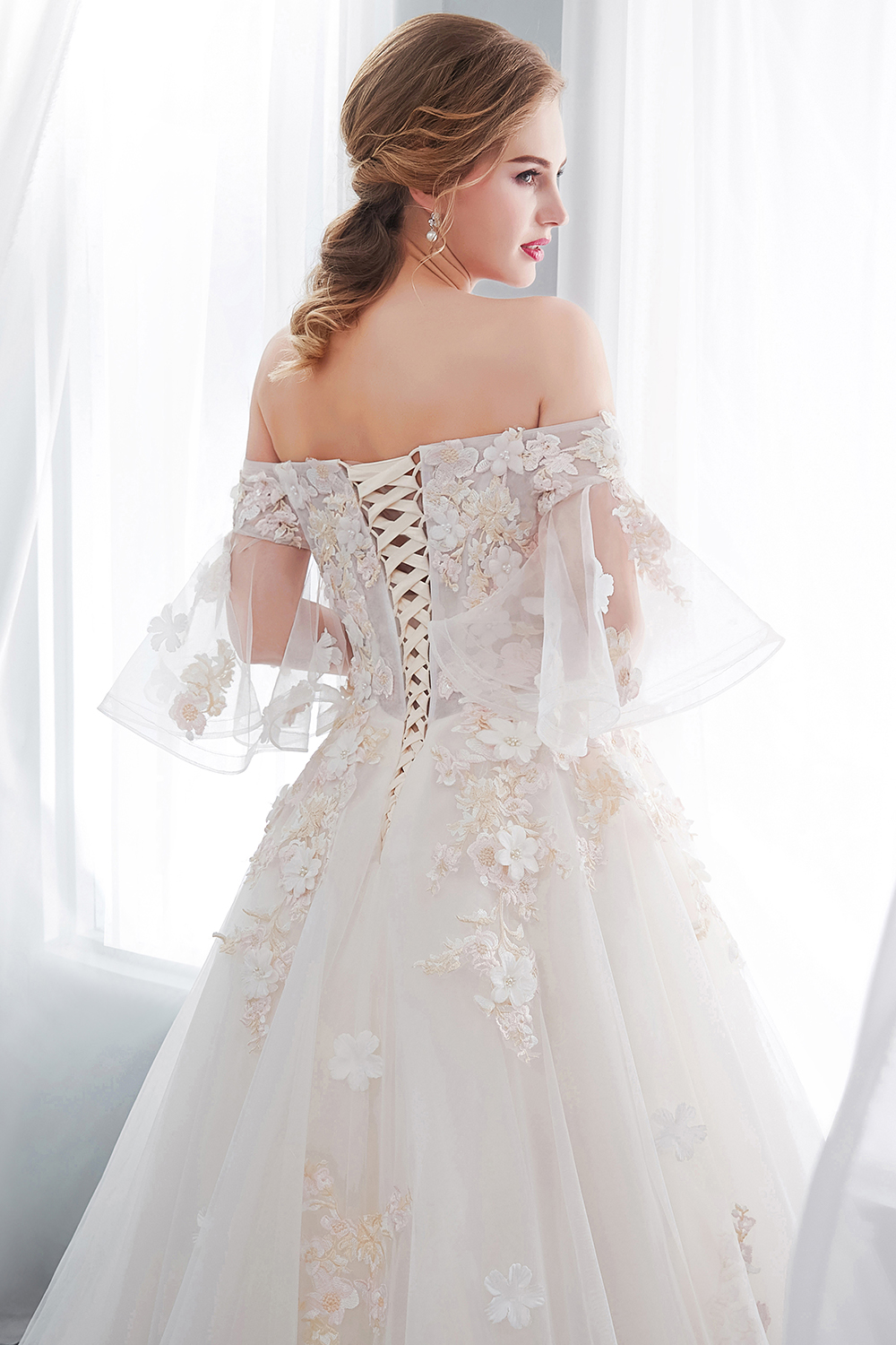 A-line Off-the-shoulder Cap Sleeves Chapel Train Tulle Bridal Attire With Appliques 10