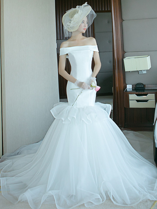 Mermaid Sleeveless Court Train Tulle Wedding Gown With Lace 5