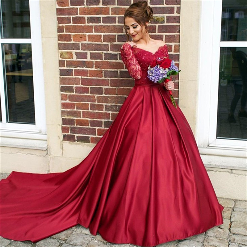 Ball Gown Off-the-shoulder Court Train Evening Dress With Lace 4