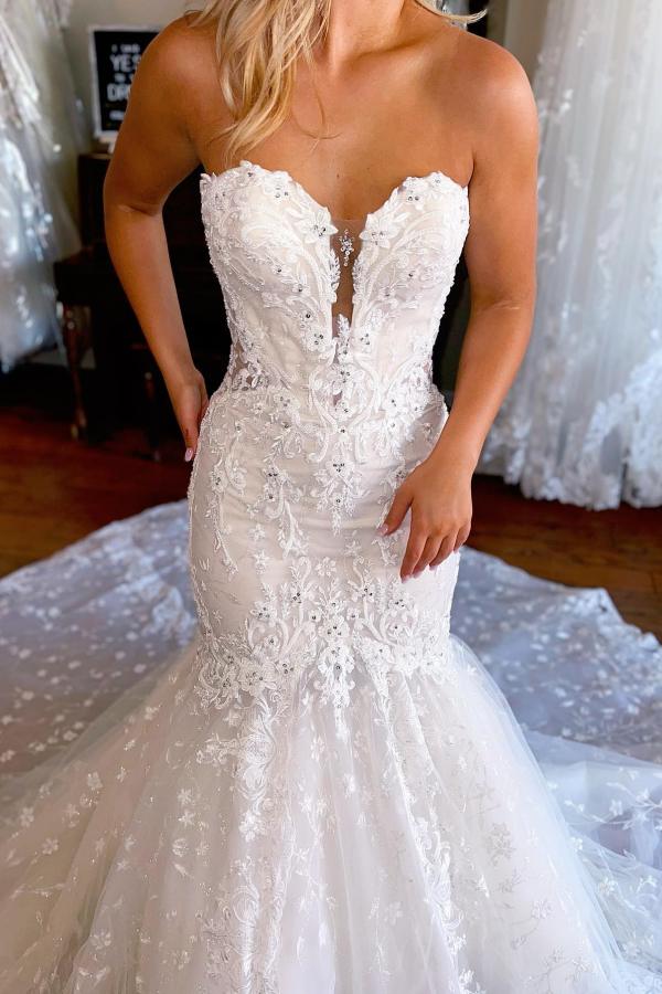 Sparkling Floral Lace Mermaid Wedding Dress with Detachable Puff Sleeves 5