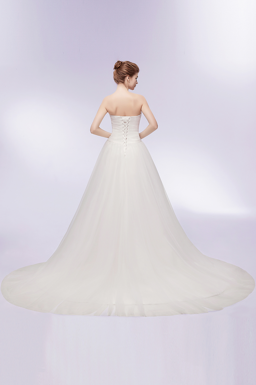 A-line Strapless Sweetheart Neck Sleeveless Chapel Train Tulle Wedding Gown With Feathers 7