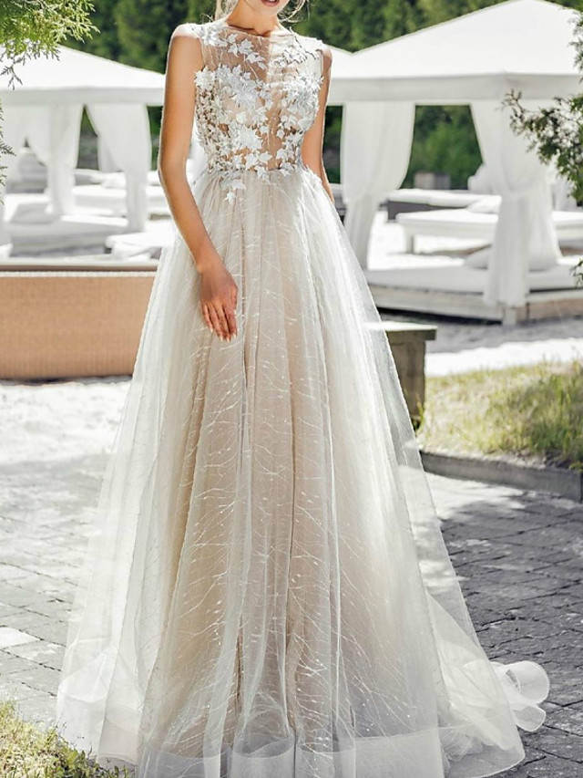 A-line Short Sleeves Sweep / Brush Train Tulle Wedding Gown With Lace 2