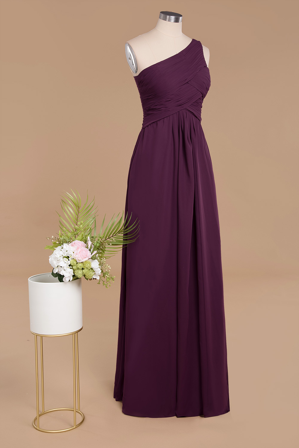 A-line One Shoulder Sleeveless Sweep / Brush Train 100D Chiffon Bridesmaid Outfit With Ruffles 3