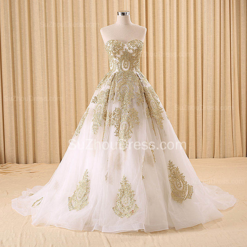 Ball Gown Sweetheart Neck Sleeveless Floor-length Tulle Wedding Dress With Appliques 3