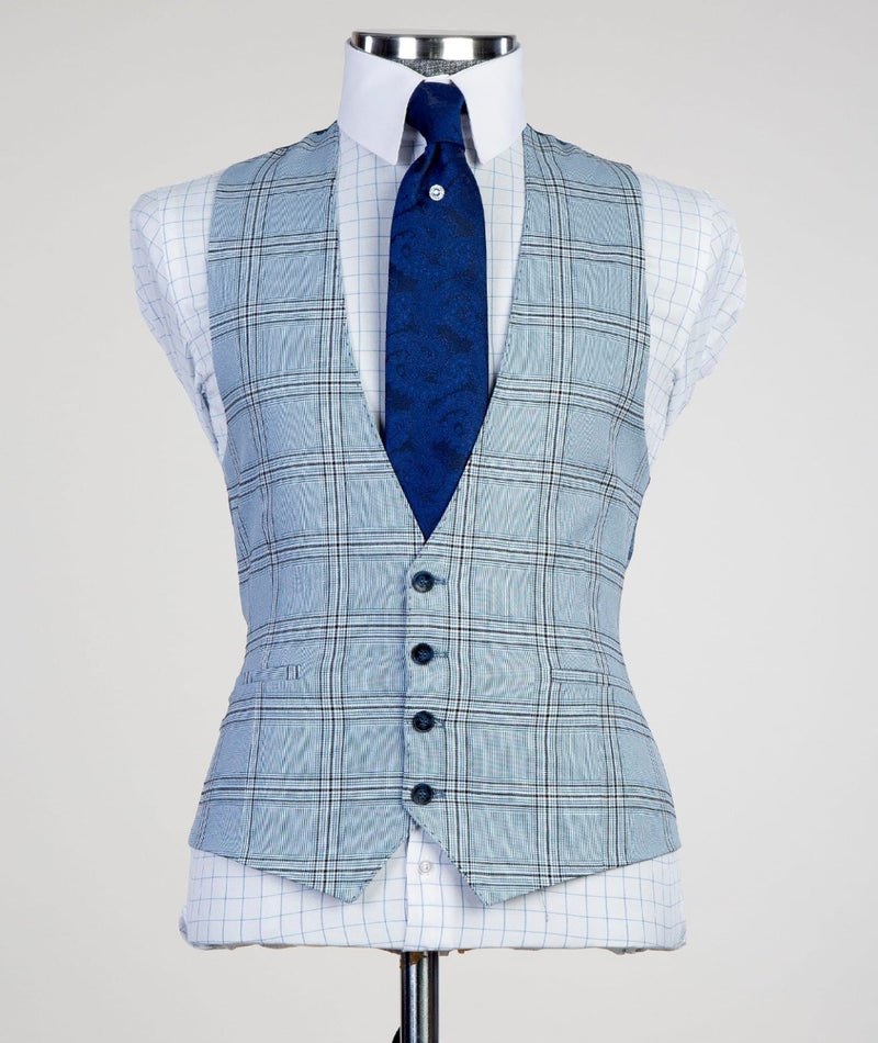 Sky Blue Peaked Lapel Best Fitted Business Men Suit 2