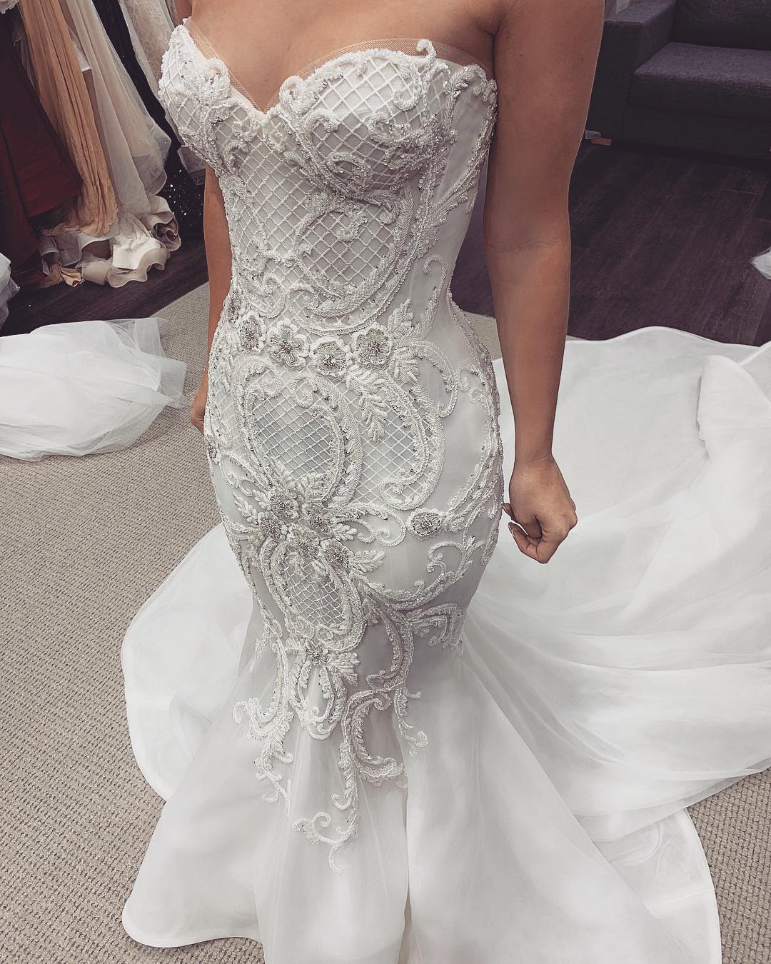A-line Jewel Neck Long Sleeves Chapel Train Satin Wedding Gown With Appliques 3