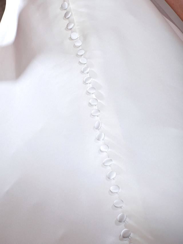 A-line V-neck Sleeveless Tulle Wedding Gown With Cathedral Train 9