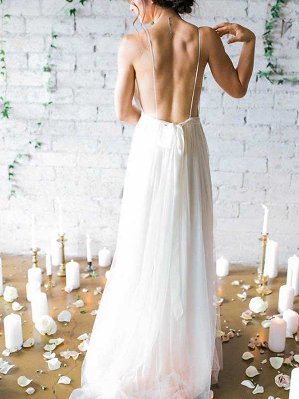 A-line Spaghetti Straps Sleeveless Sweep / Brush Train 100D Chiffon Bridal Gown With Ruffles 2