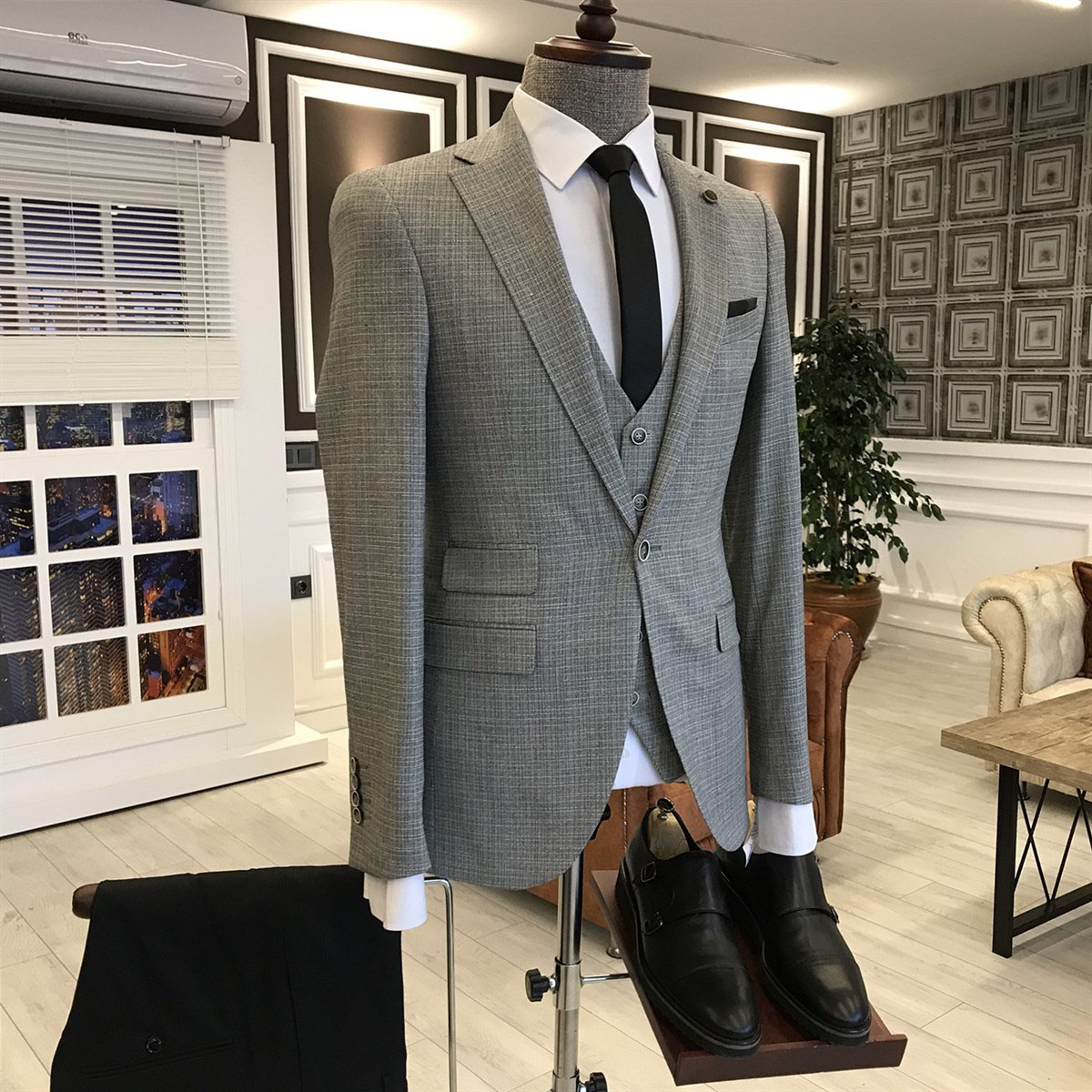 Gray Small Plaid Notched Lapel Business Suit 2