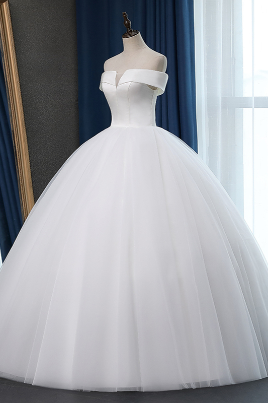 A-line Bateau Neck Floor-length Tulle Wedding Dress 4