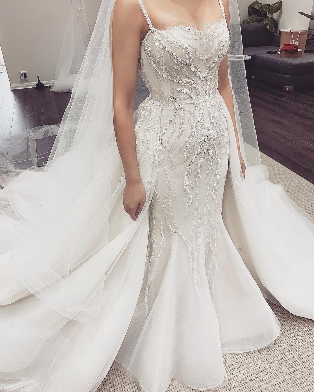 Mermaid Spaghetti Straps Detachable Train Tulle Wedding Gown With Lace 4