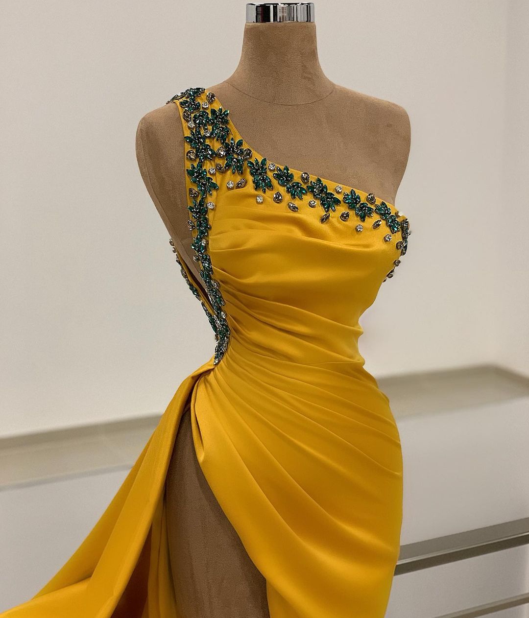 Mermaid One Shoulder Sleeveless Floor-length Stretch Satin Formal Dress With Beading 2