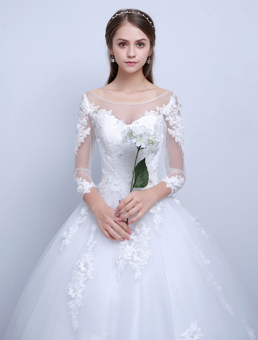 Ball Gown Long Sleeves Floor-length Lace Wedding Dress With Lace 4