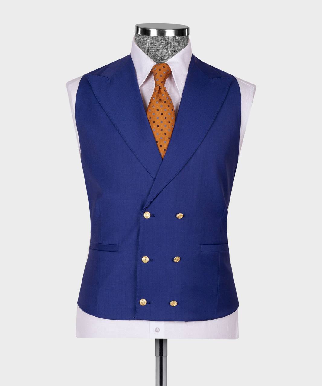 Navy Blue Three Pieces Peaked Lapel Men Business Suit 2