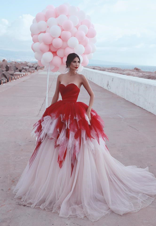 Ball Gown Sweetheart Neck Sleeveless Tulle Formal Dress With Chapel Train 1