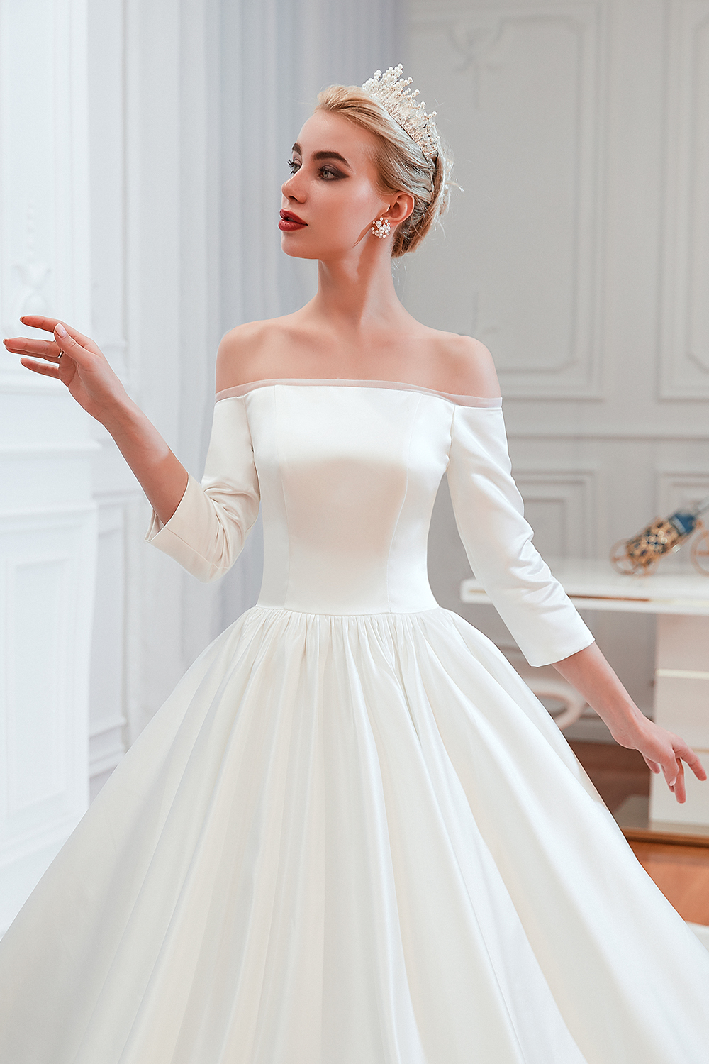Ball Gown Bateau Neck 3/4-Length Sleeves Floor-length Tulle Wedding Gown With Cathedral Train 6