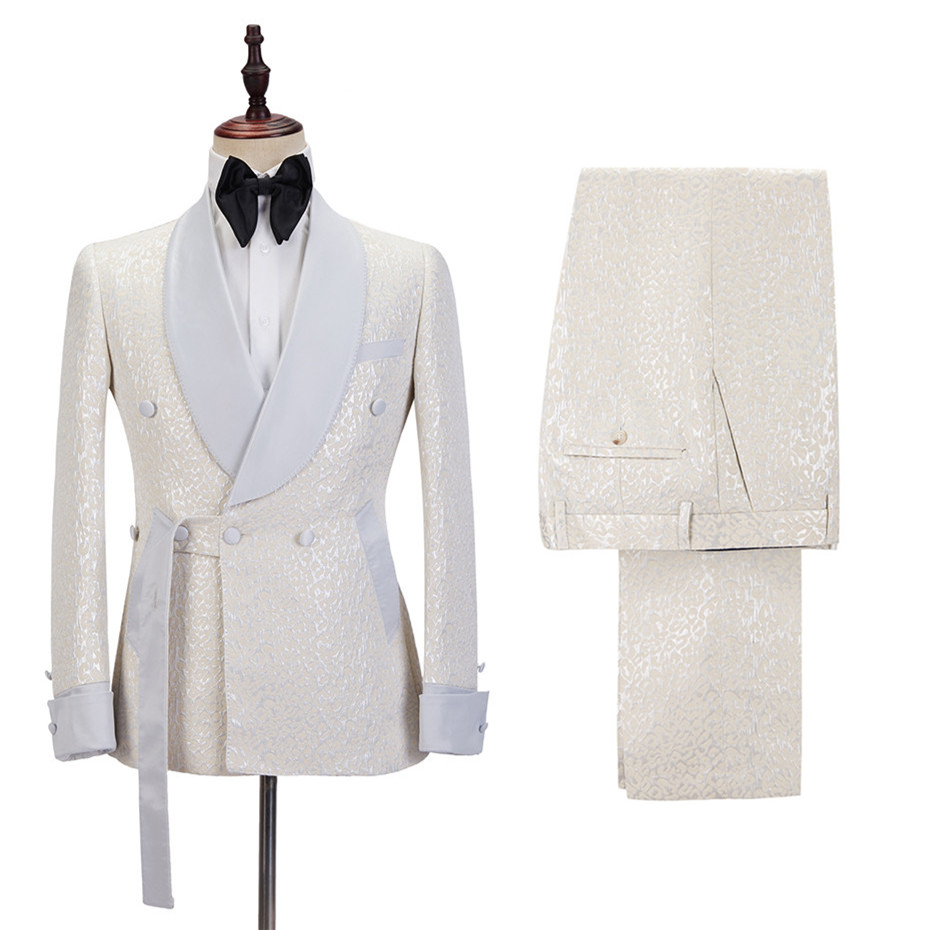 Off White Shawl Lapel Slim Fit Wedding Suit 4