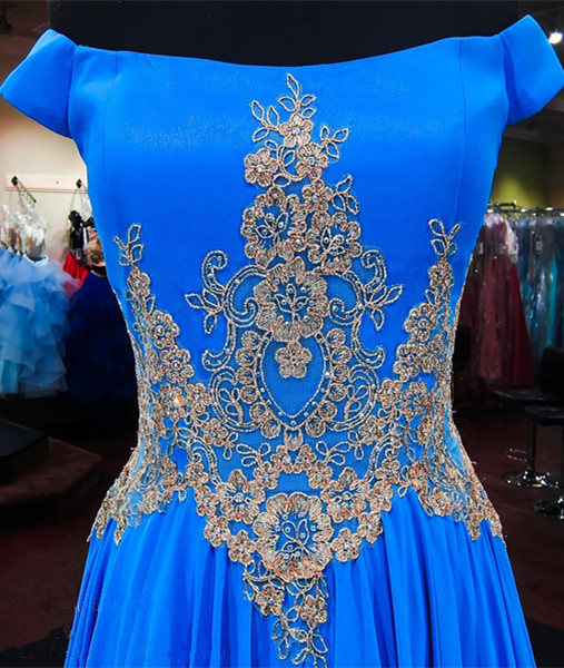 A-line Off-the-shoulder Sleeveless Sweep / Brush Train Evening Dress With Appliques 2