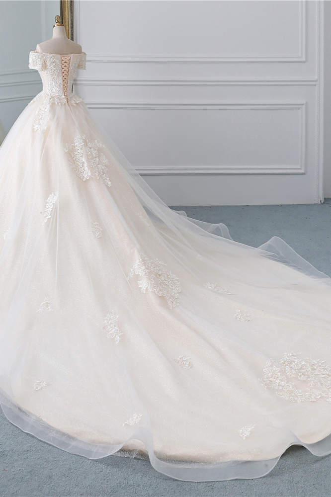 A-line Bateau Neck Short Sleeves Cathedral Train Tulle Wedding Gown With Appliques 3