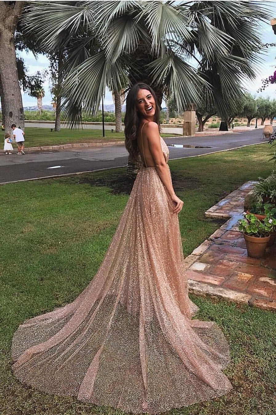 A-line Spaghetti Straps Sleeveless Sweep / Brush Train Formal Dress With Sequins 3