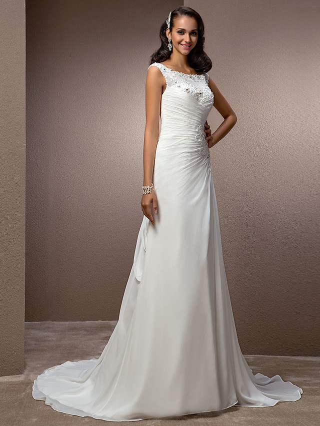 Column Bateau Neck Cap Sleeves Court Train Tulle Bridal Gown With Buttons 2