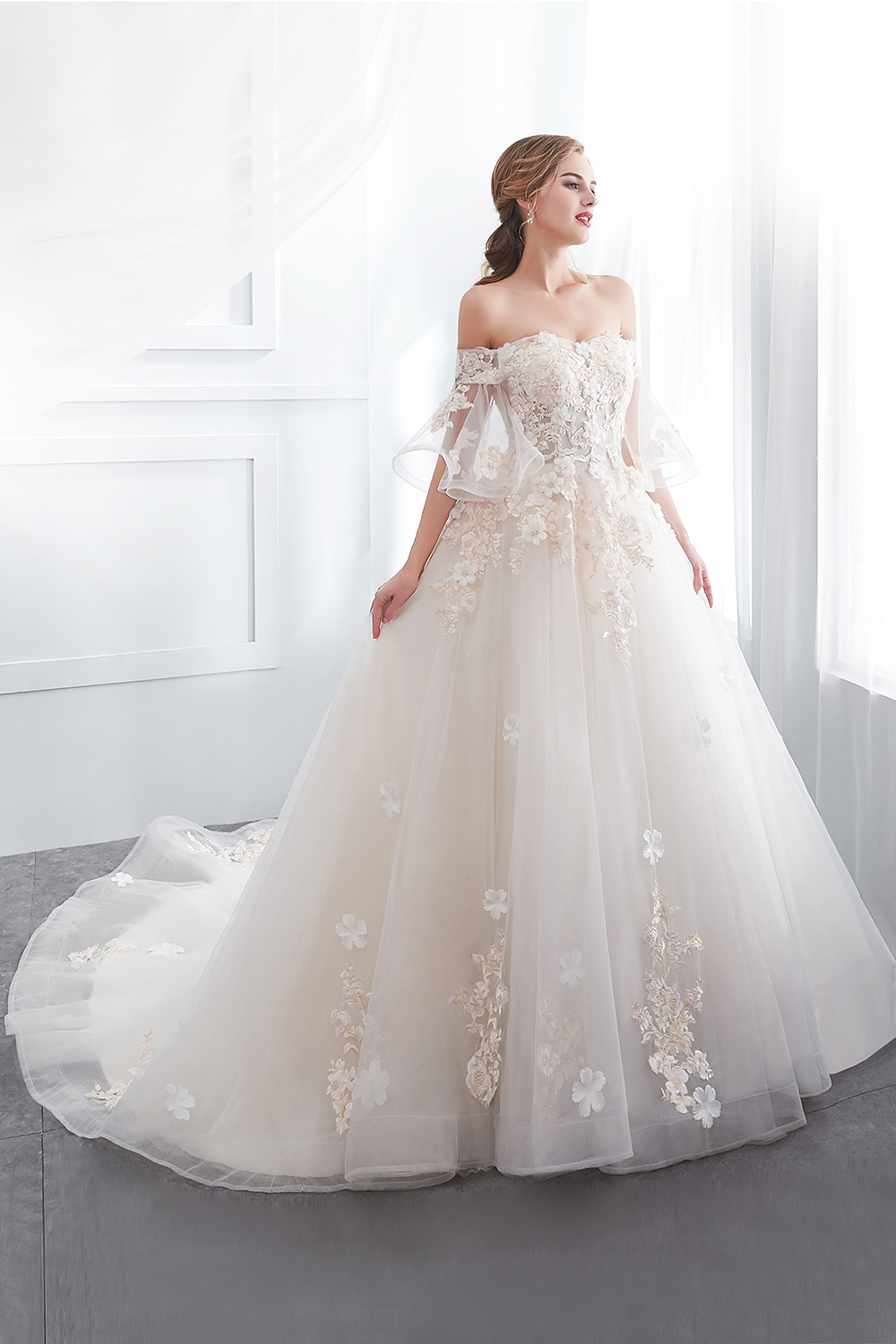 A-line Off-the-shoulder Cap Sleeves Chapel Train Tulle Bridal Attire With Appliques 5