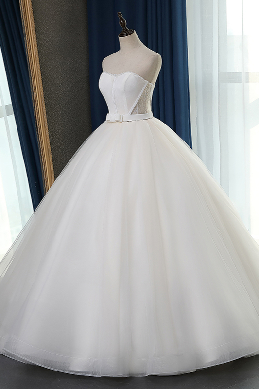 Ball Gown Strapless Sweetheart Neck Sleeveless Floor-length Tulle Wedding Dress 4