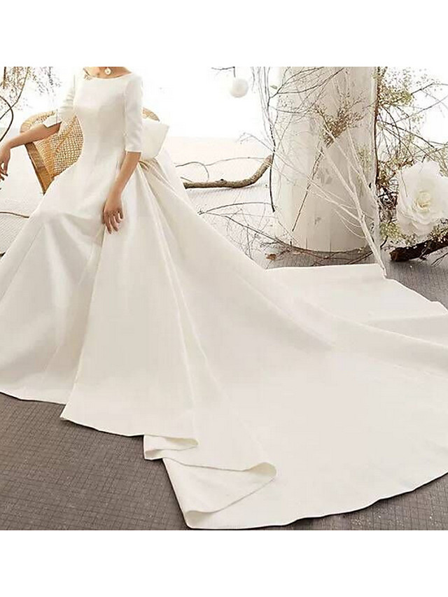 A-line Bateau Neck Half-Sleeves Court Train Lace Wedding Gown With Lace 3